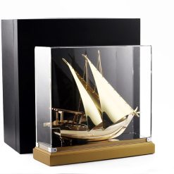 Mô Hình Thuyền Buồm Mạ Vàng 24K Cao Cấp TB05