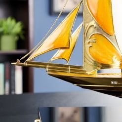 Mô Hình Thuyền Buồm Mạ Vàng 24K Cao Cấp “Nhất Phàm Phong Thuận”